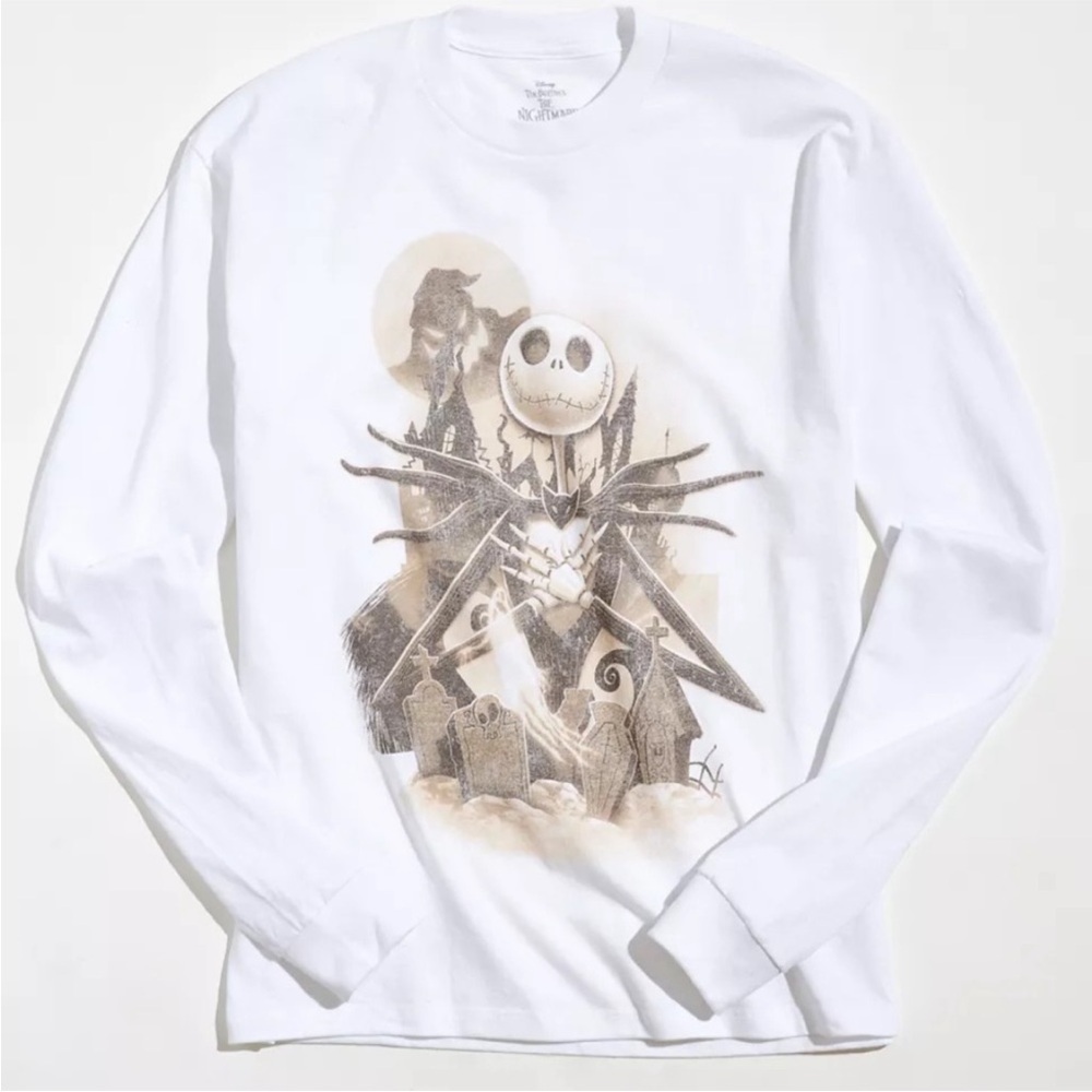 NWOT Disney White Long Sleeve Shirt with Graphic